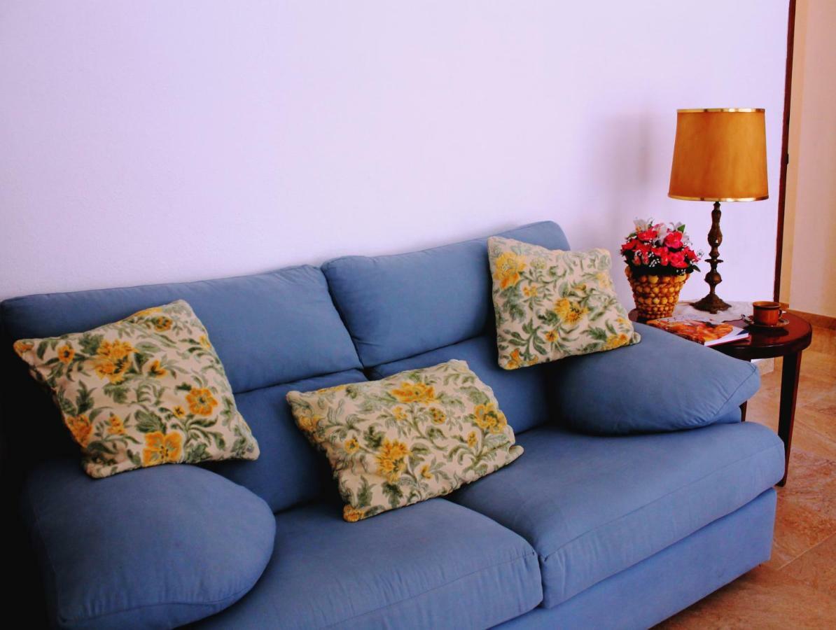 A Stone's Throw From Santa Barbara Appartement *